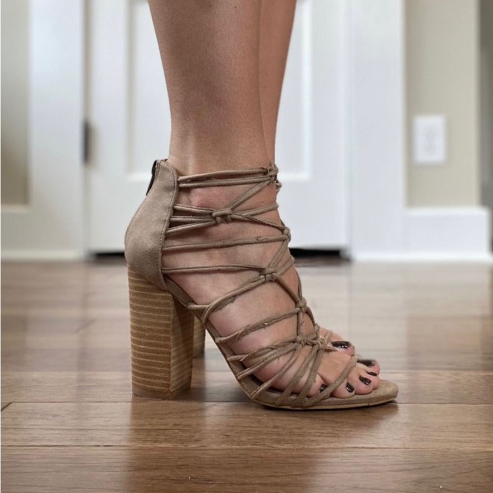 New in box, strappy heels with 4” block heel. 7.5 - Picture 2 of 13